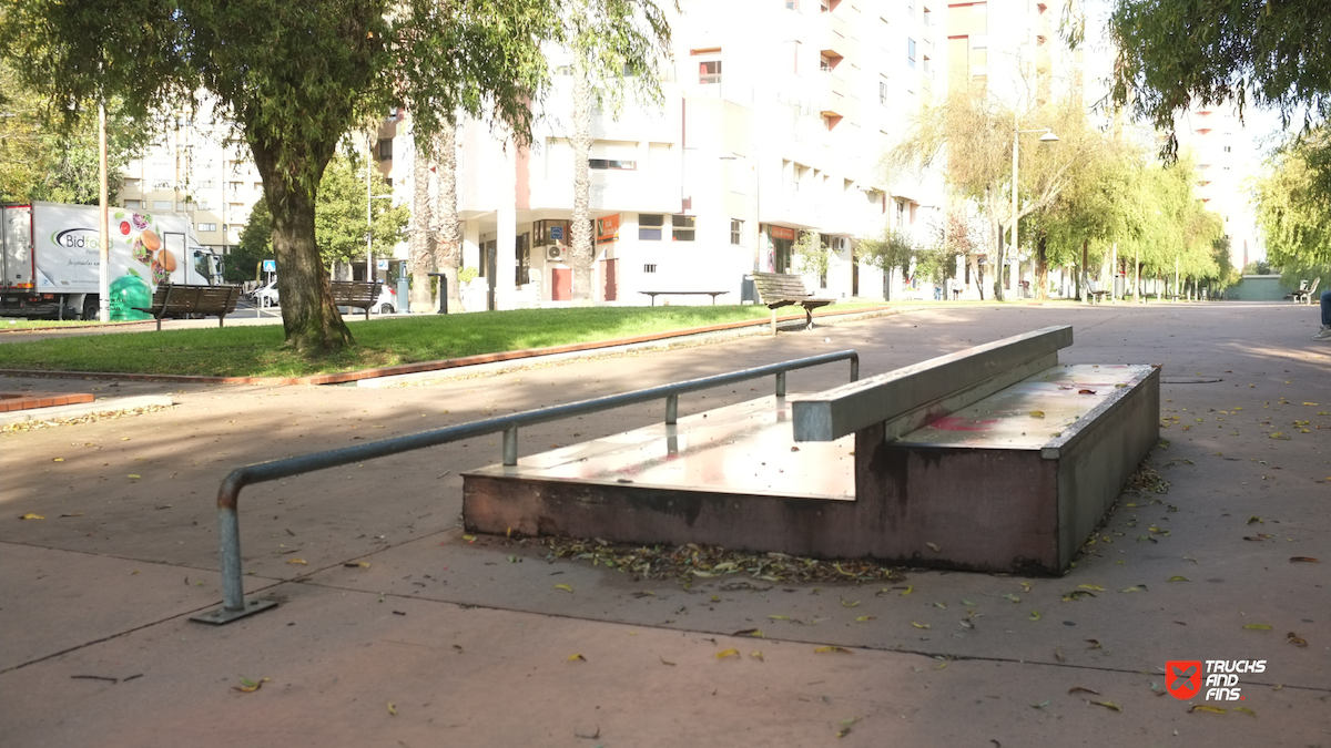 Alameda Roentgen Skatepark